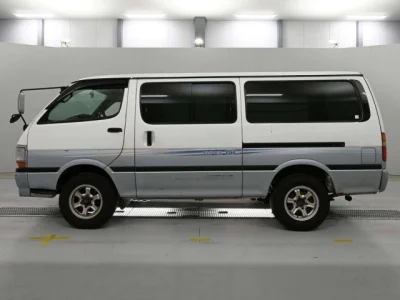 Toyota RegiusAce