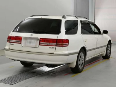 Toyota Mark II Wagon Qualis