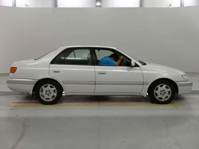 Toyota Corona Premio