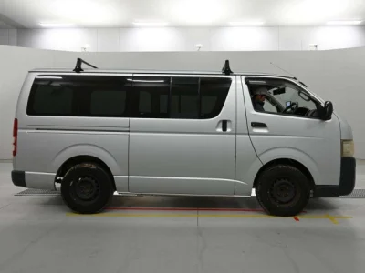 Toyota RegiusAce