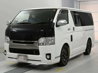 Toyota HiAce Van