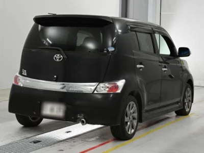 Toyota bB