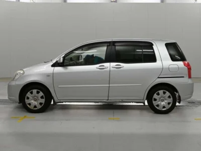 Toyota Raum