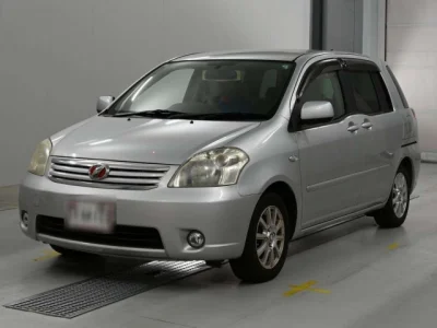Toyota RAUM