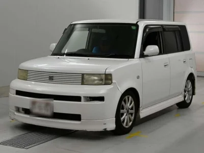 Toyota bB