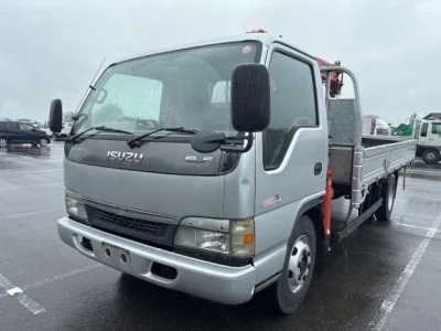 Isuzu Elf