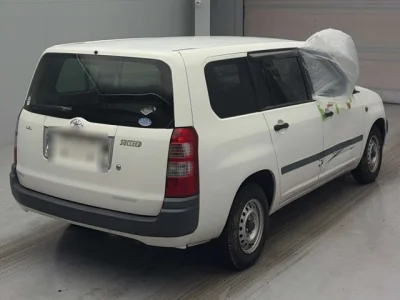 Toyota Succeed