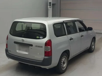 Toyota Succeed