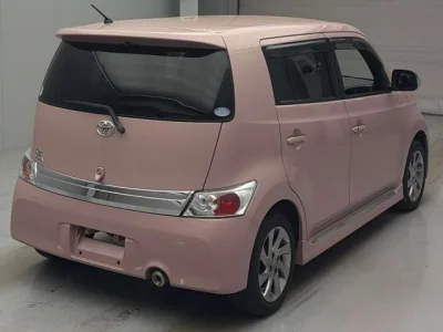 Toyota bB