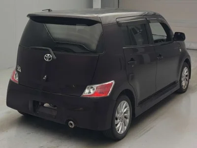 Toyota bB