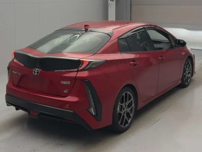 Toyota Prius PHV
