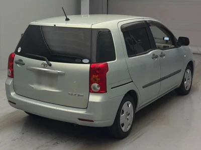 Toyota Raum