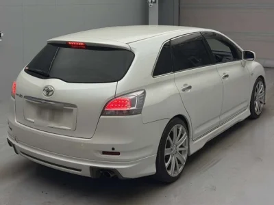 Toyota Mark X Zio