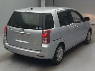 Toyota Raum