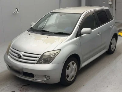 Toyota Ist