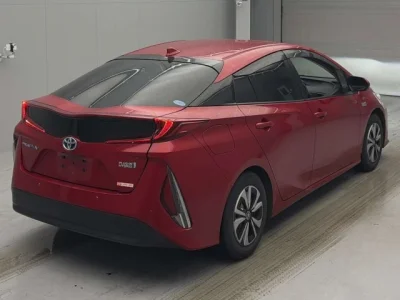 Toyota Prius PHV