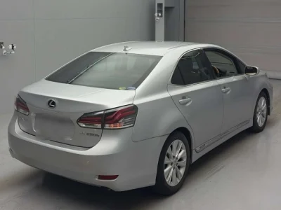 Lexus HS250h