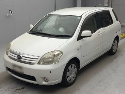 Toyota Raum