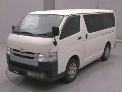 Toyota RegiusAce
