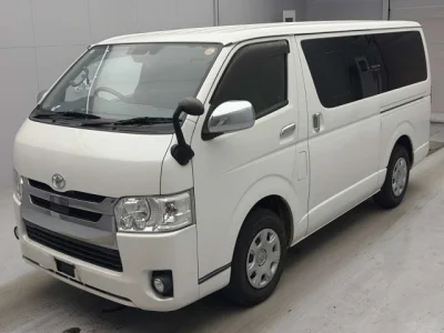 Toyota HiAce Van
