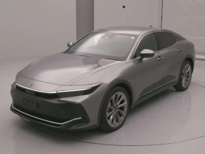 Toyota Crown Crossover