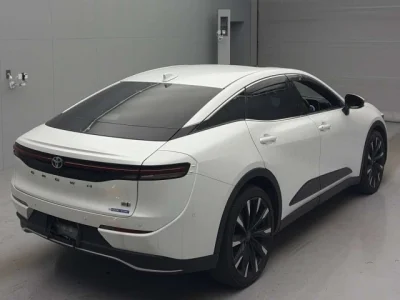 Toyota Crown Crossover