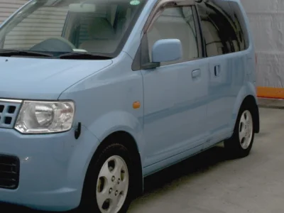Nissan Otti
