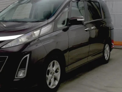Mazda Biante