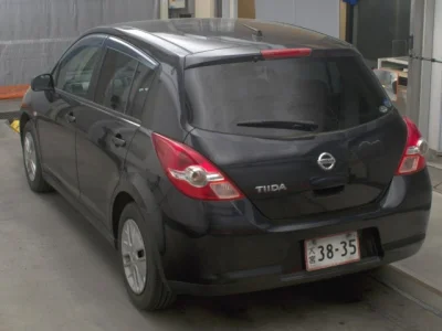 Nissan TIIDA