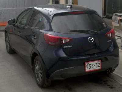 Mazda Demio