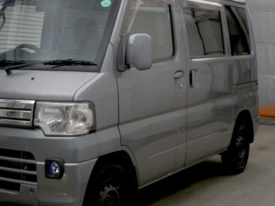 Mitsubishi Minicab Van
