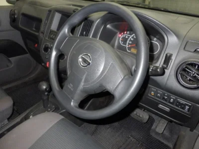 Nissan AD