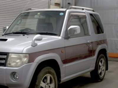 Mitsubishi Pajero Mini