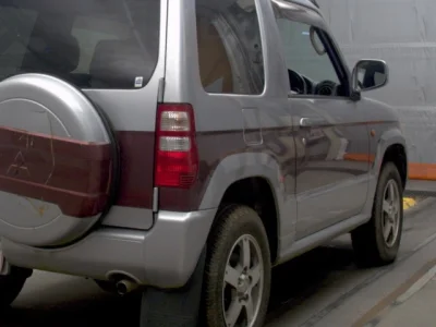 Mitsubishi Pajero Mini