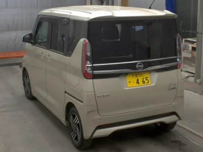 Nissan ROOX