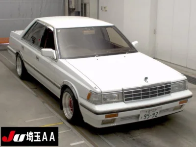 Nissan Laurel