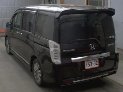 Honda STEP WAGON