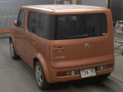 Nissan Cube