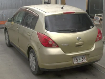 Nissan Tiida