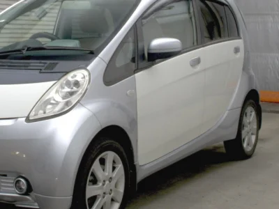 Mitsubishi i-MiEV