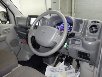 Nissan NV100 CLIPPER