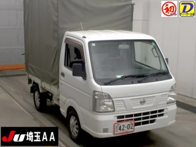 Nissan NT100 Clipper