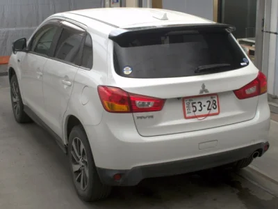 Mitsubishi RVR