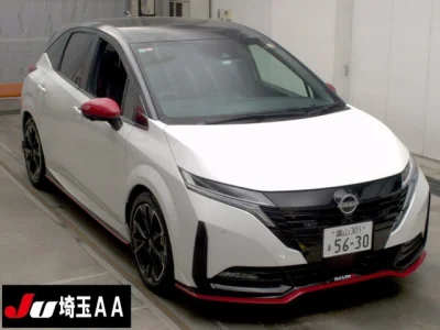 Nissan Aura