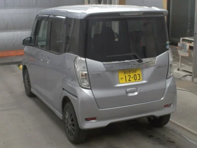 Mitsubishi eK X Space