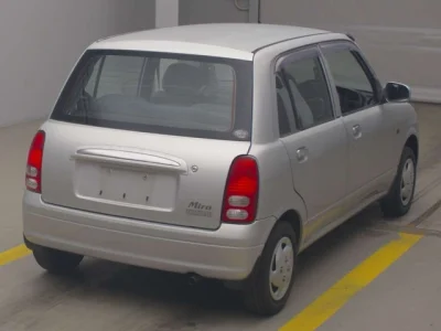 Daihatsu Mira