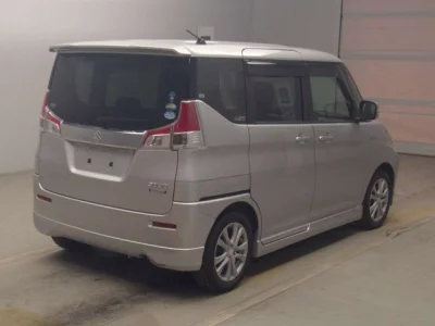 Suzuki Solio