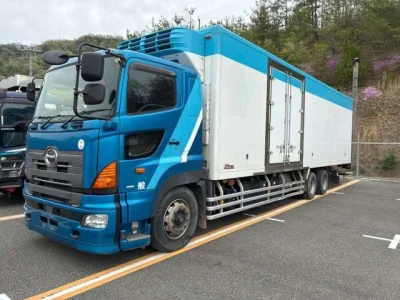 Hino PROFIA