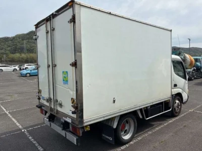 Hino DUTRO