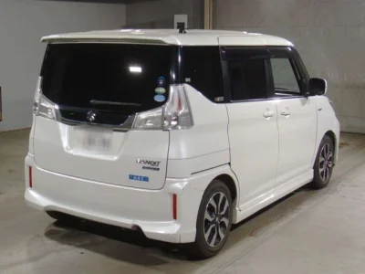 Suzuki Solio